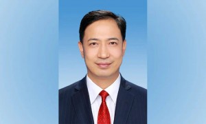 “70后”卢东亮，当选山西省省长