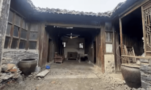 618元起拍，460万元成交！扬州一清代合院再遭“悔拍” 拍卖机构：买家拍前连房子都没看过